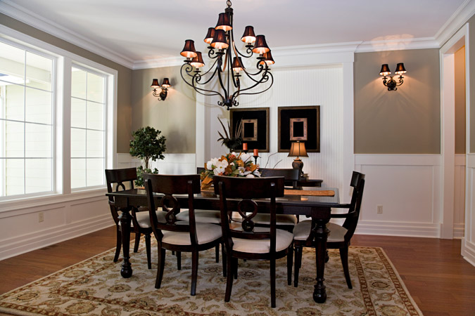 Tripartite Wall Dining Room