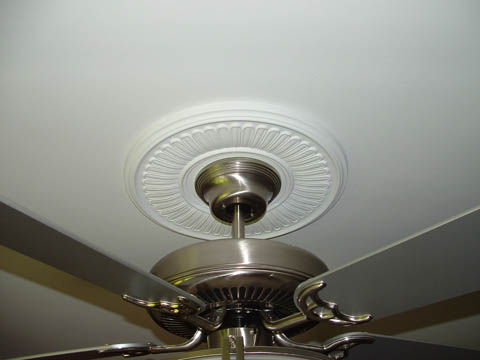Ceiling medallions 003